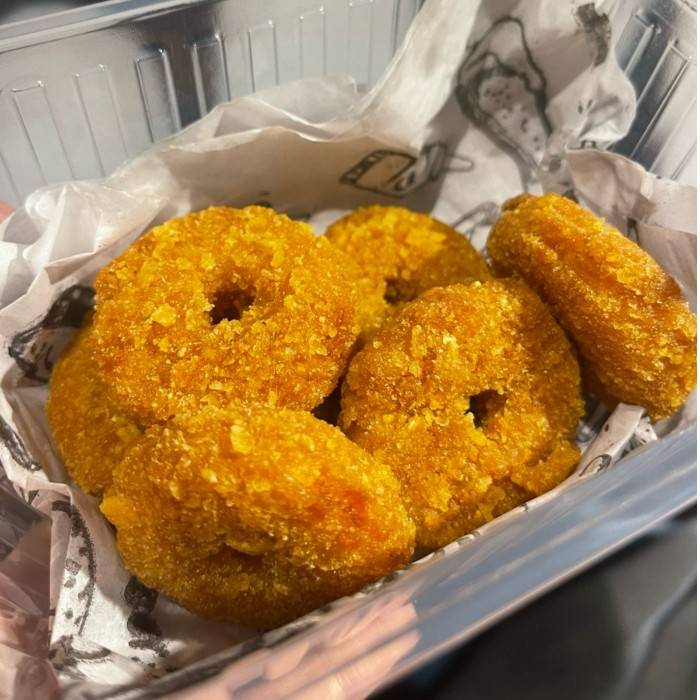5 Donuts Cheese